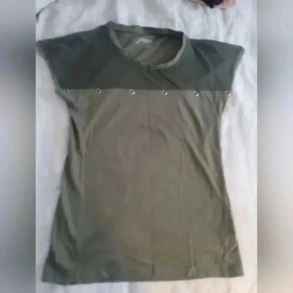 Olive green short sleeves top